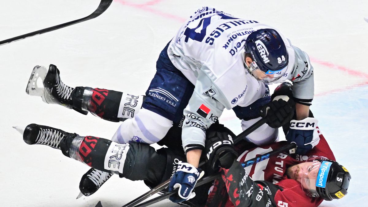 Videomomenty. Sparta stojí nad propastí. Plzeň si může doma zajistit postup do semifinále